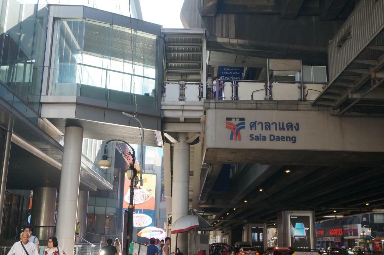 Travel Lodge Surawong (Adults Only) Бангкок Экстерьер фото